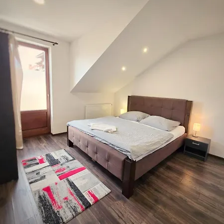 Appartement Alexander *