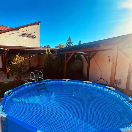 Apartman Alexander *